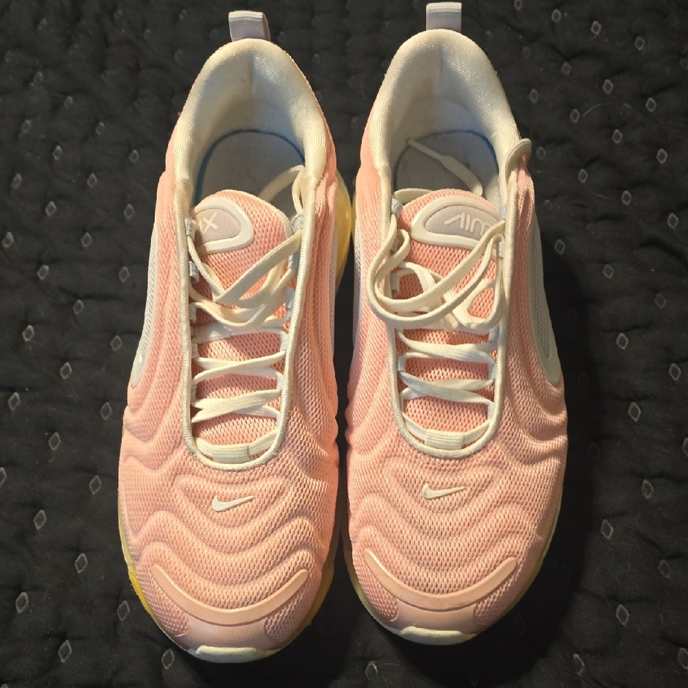 Nike Air Max 720